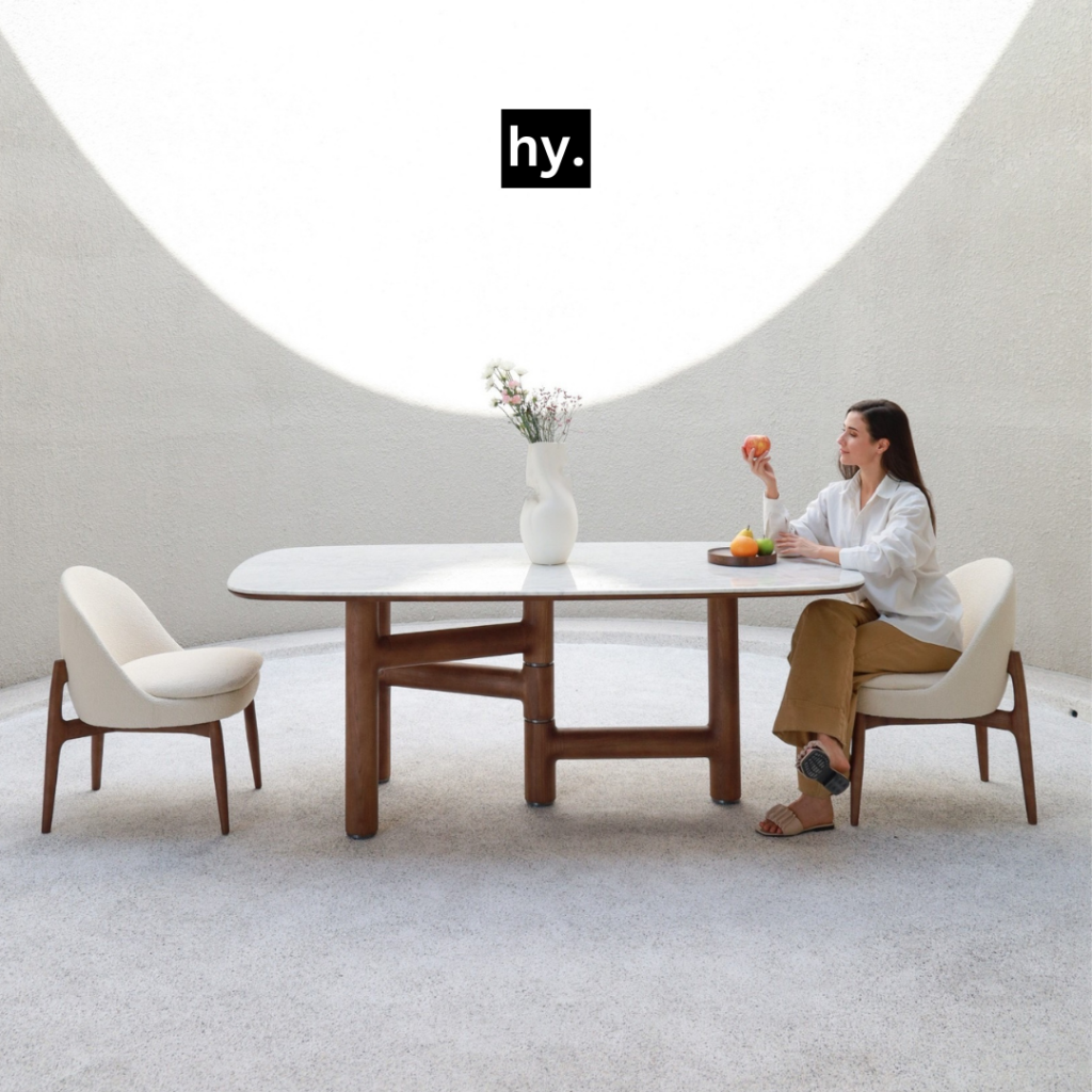 Pivot Dining Set